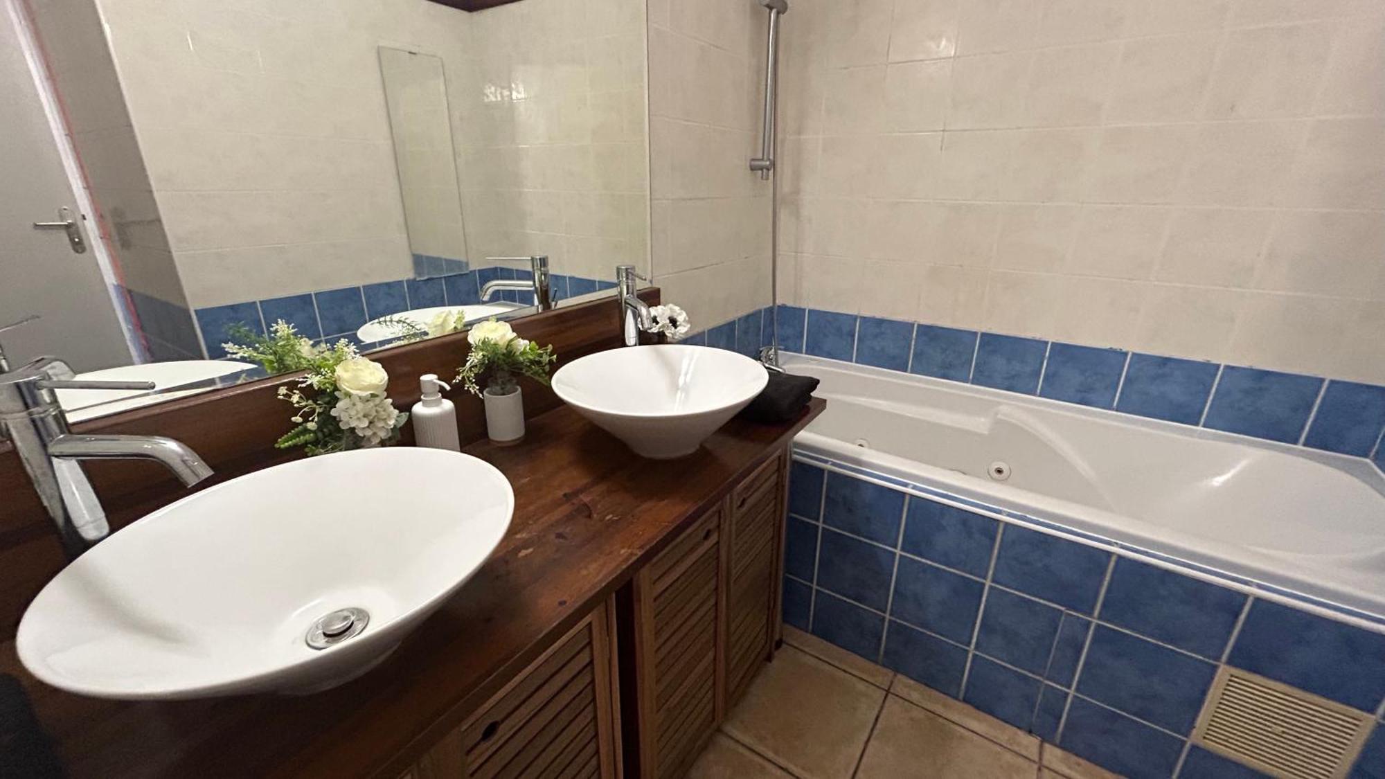 Bienvenue Chez Maxime Apartment Saint-Denis Exterior foto