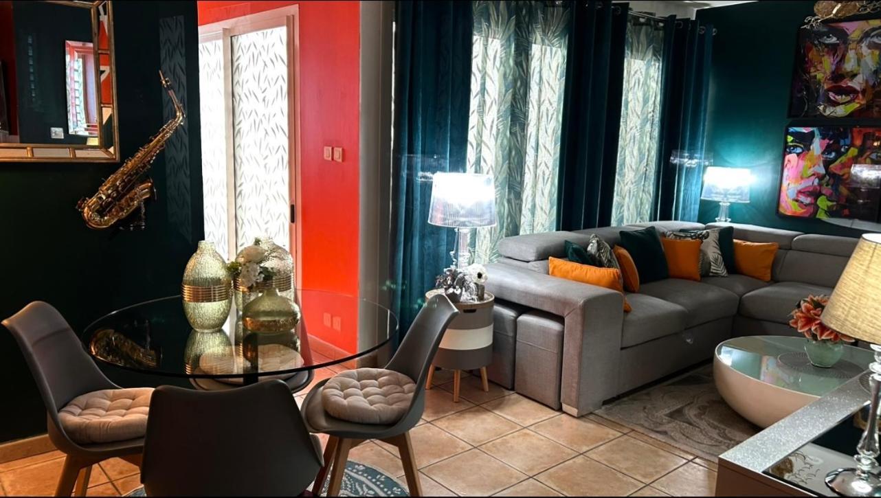 Bienvenue Chez Maxime Apartment Saint-Denis Exterior foto